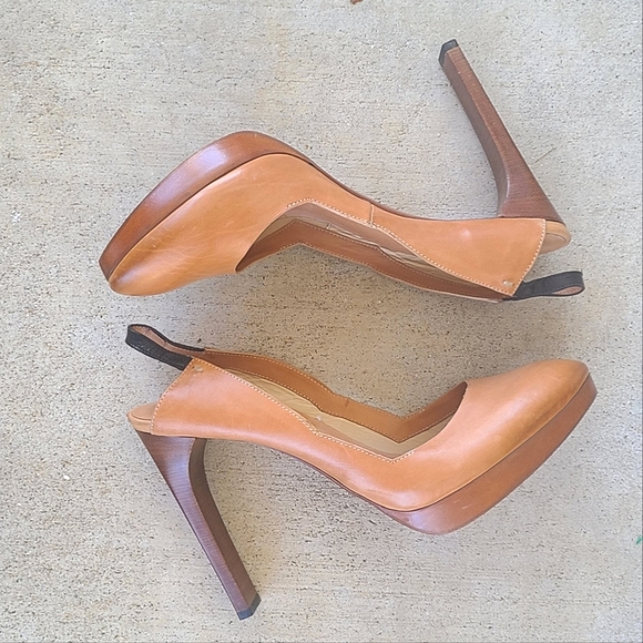 Costume National Sling Back Pumps - Picture 12 of 12